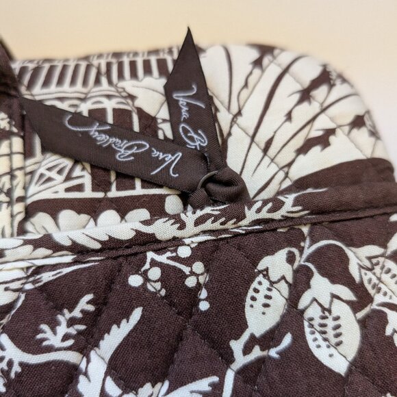 Vera Bradley Imperial Toile Brown & Pink Larger Laptop Case - Picture 6 of 16